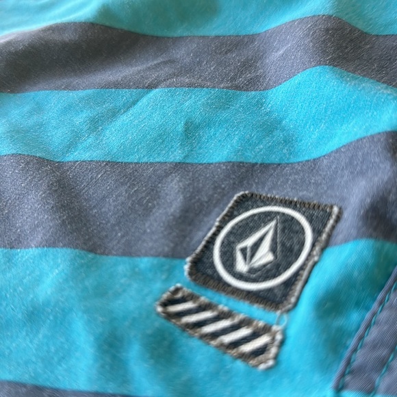 Volcom Swim Trunks - Picture 2 of 6